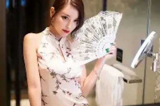 74岁刘晓庆再曝大瓜！和助理同居6年未离婚百亿婚姻是空壳骗局
